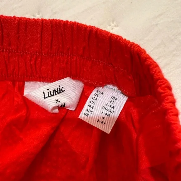 H&M Liunic Collab Girl’s Red Top and Skirt Size 4T - Picture 6 of 7